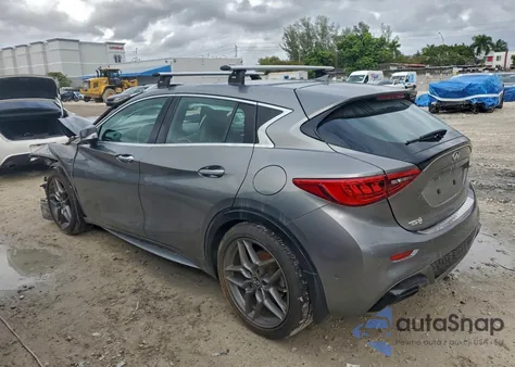 2017 Infiniti Qx30 Base z USA, uszkodzony, nr VIN SJKCH5CP9HA018902